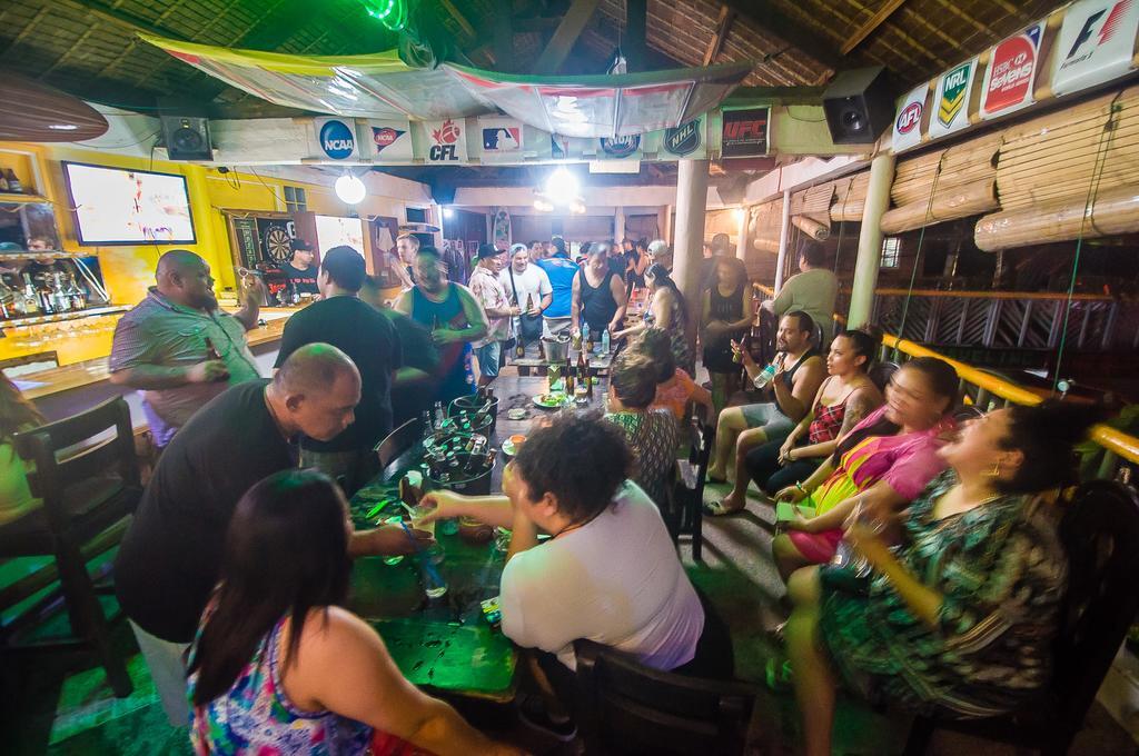 Jeepney Hostel And Kite Resort Balabag  Eksteriør billede