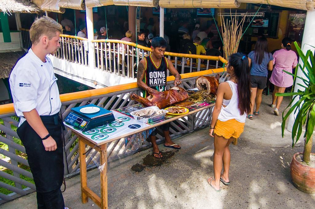 Jeepney Hostel And Kite Resort Balabag  Eksteriør billede