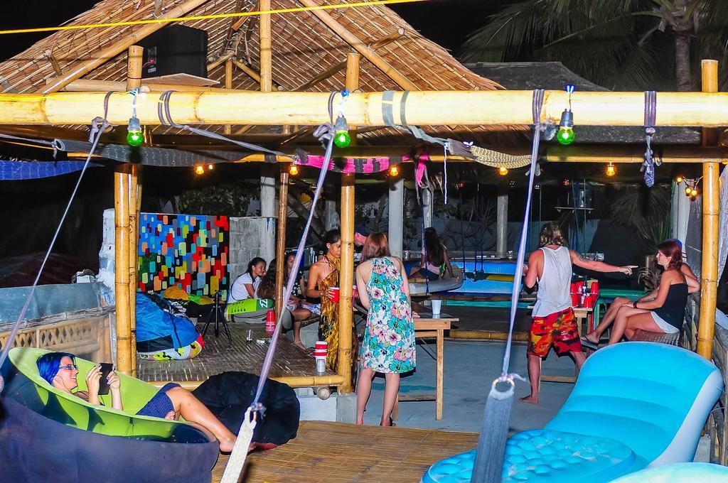 Jeepney Hostel And Kite Resort Balabag  Eksteriør billede