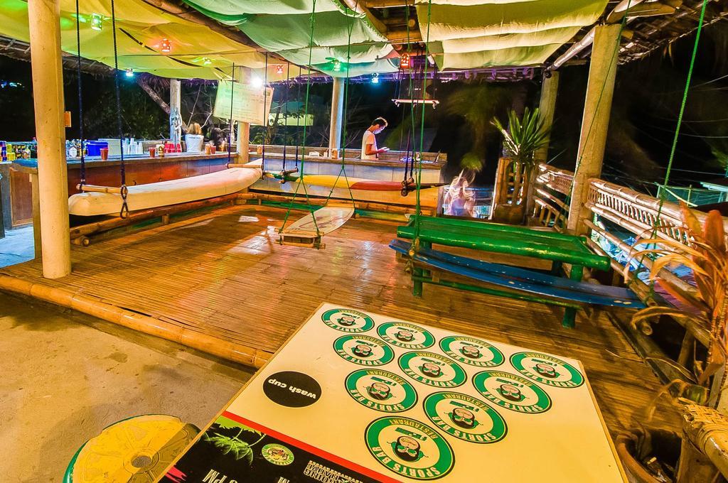 Jeepney Hostel And Kite Resort Balabag  Eksteriør billede