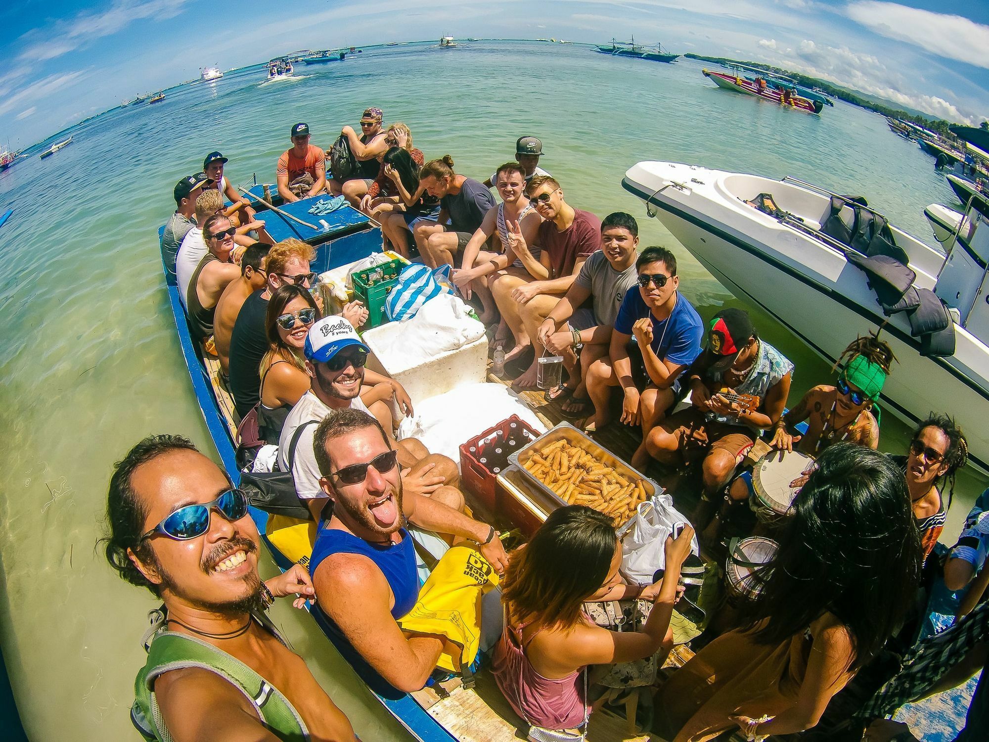 Jeepney Hostel And Kite Resort Balabag  Eksteriør billede